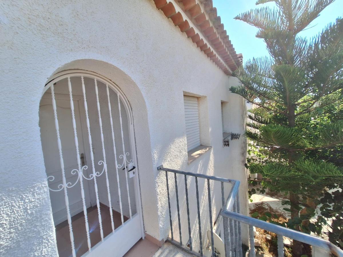 Апартаменты Piso California 3 Aire Acondicionado, Wifi, 4 Camas Миами-Плайя Экстерьер фото