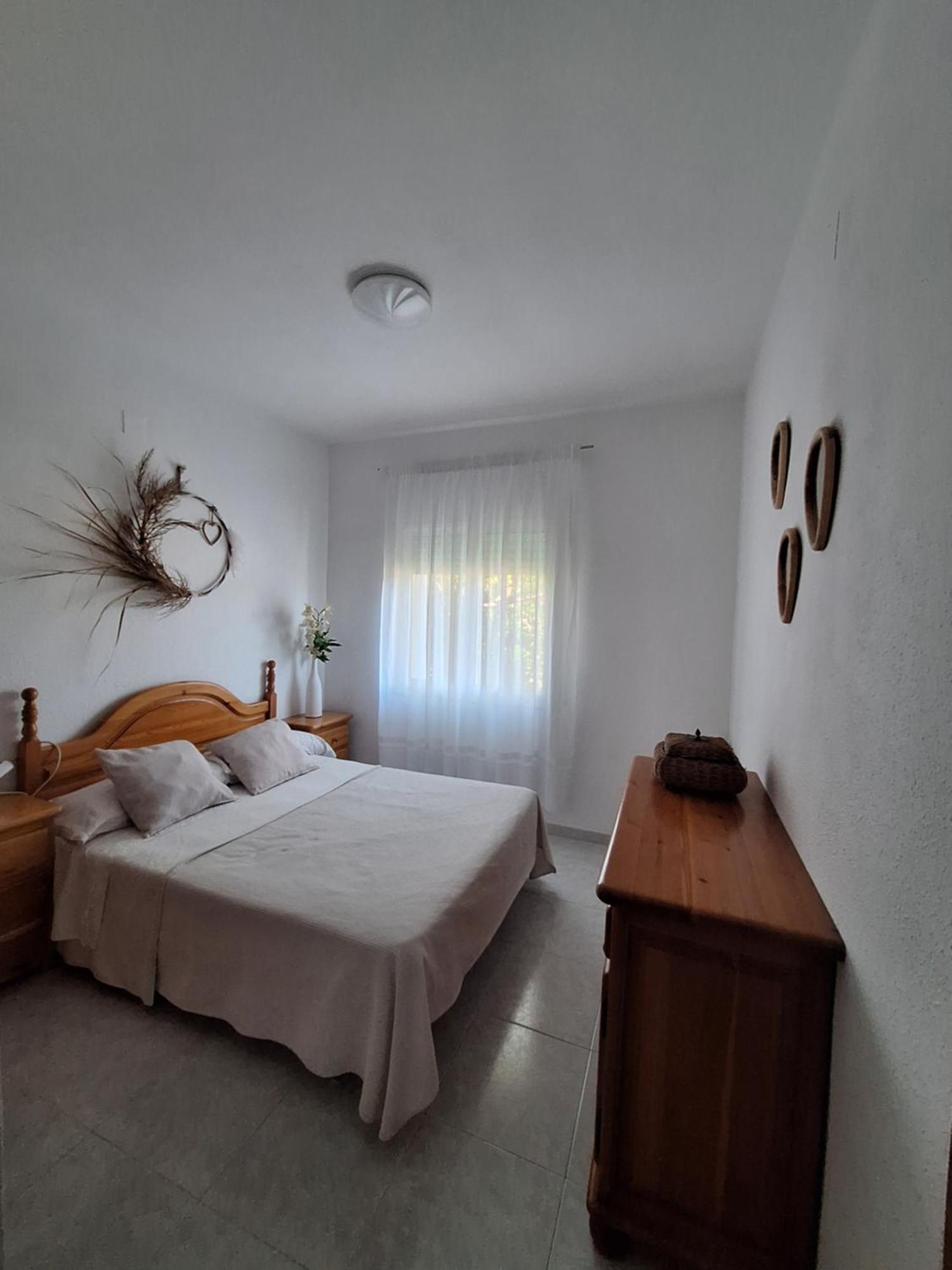 Апартаменты Piso California 3 Aire Acondicionado, Wifi, 4 Camas Миами-Плайя Экстерьер фото